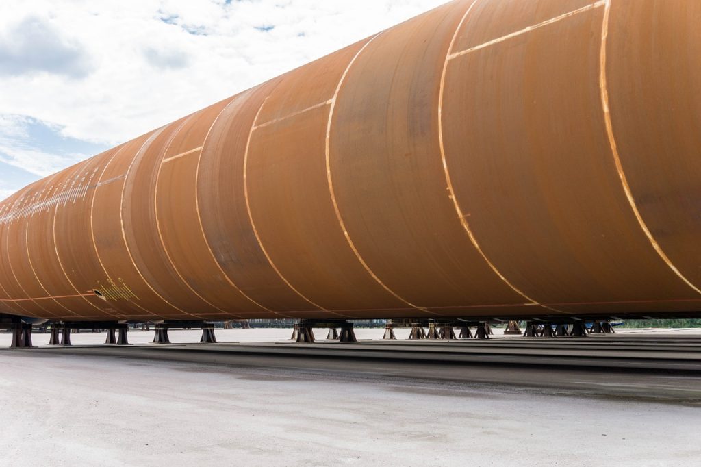Transporting Crude Oil Through Pipelines